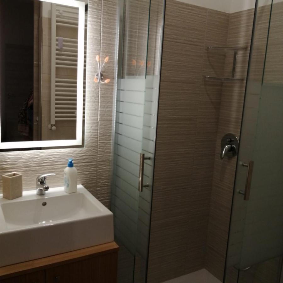 טרפאני Ivana Home מראה חיצוני תמונה