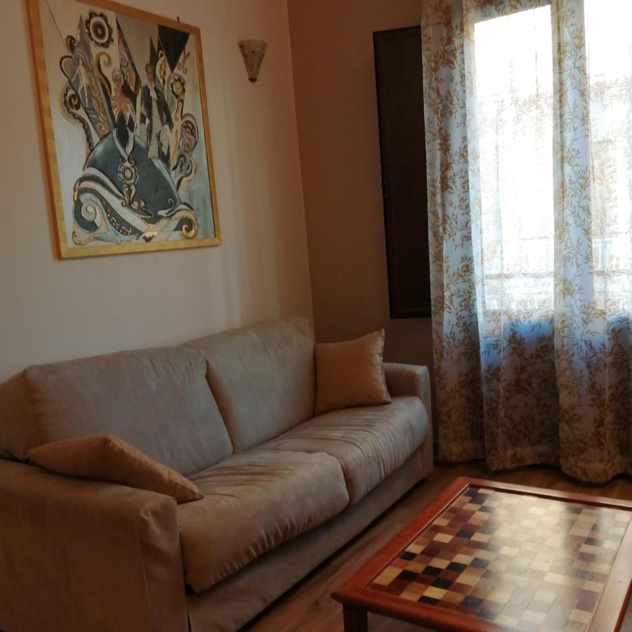 טרפאני Ivana Home מראה חיצוני תמונה